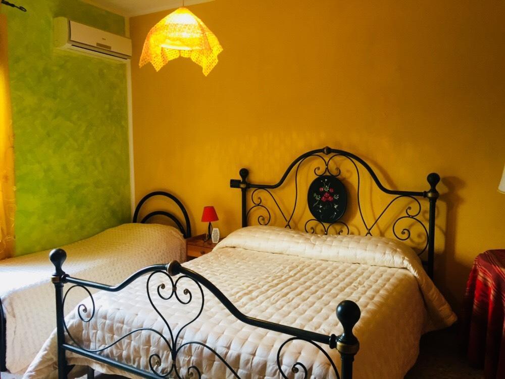 B&B Il Tulipano Sul Lago Colle di Tora Zewnętrze zdjęcie